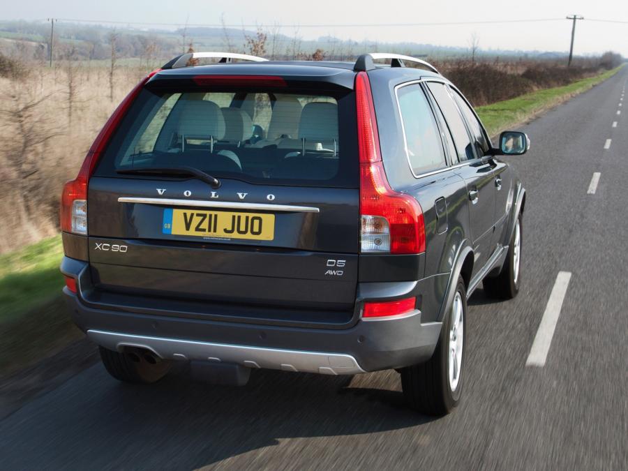  Volvo XC90 D5 2009 года  (UK) (фото 2 из 9)